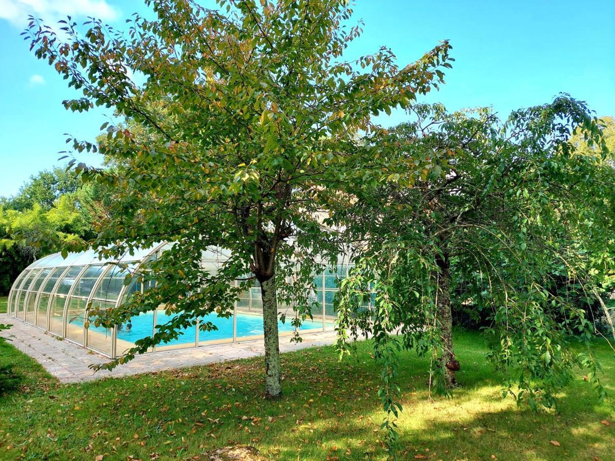Domaine La Buissiere Duravel "Le Gite" Avec Piscine Couverte Privative Kültér fotó